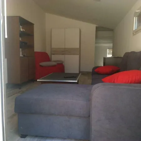 Tres Confortable Maison Au Pied Dufaron * טולון